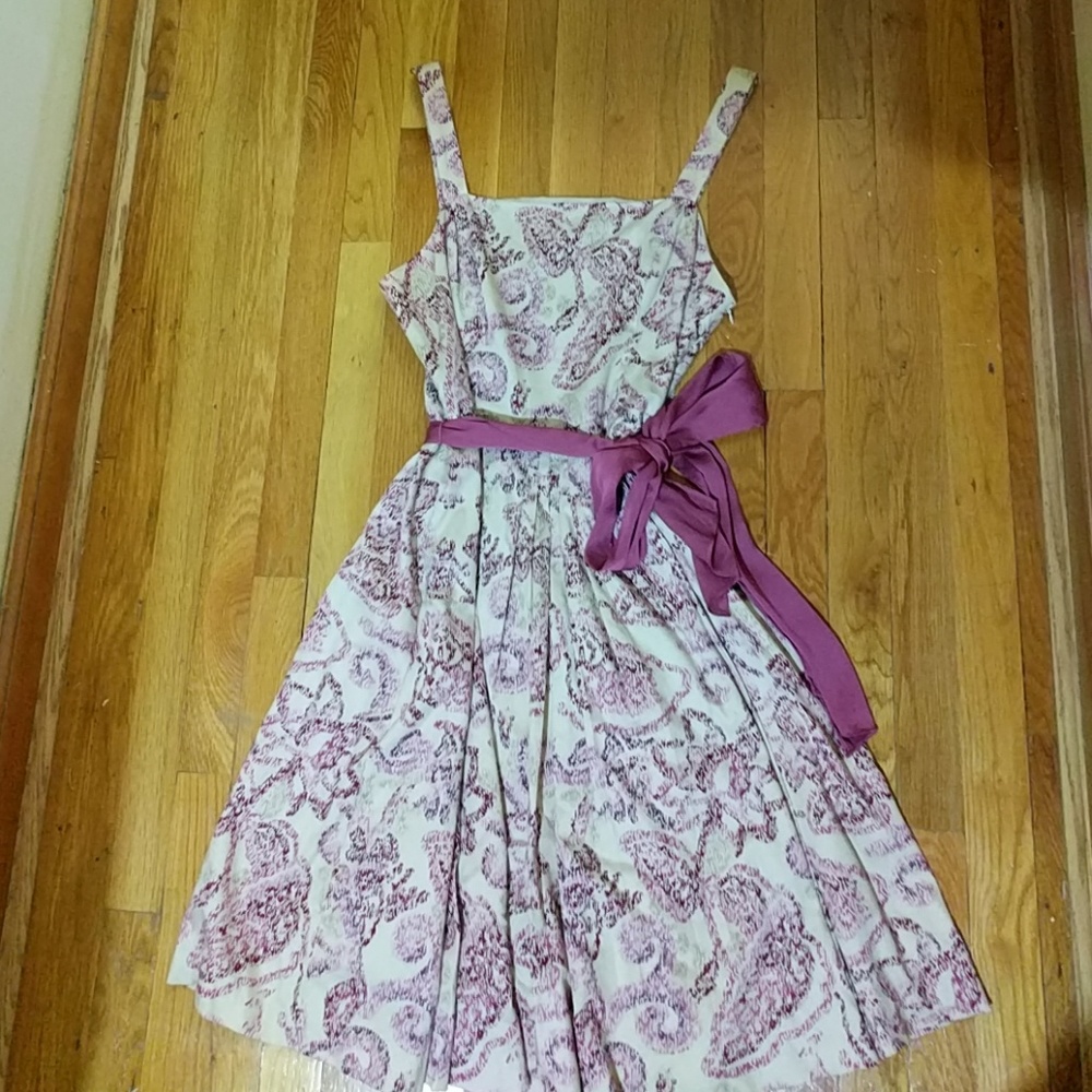 Beautiful dress with belt